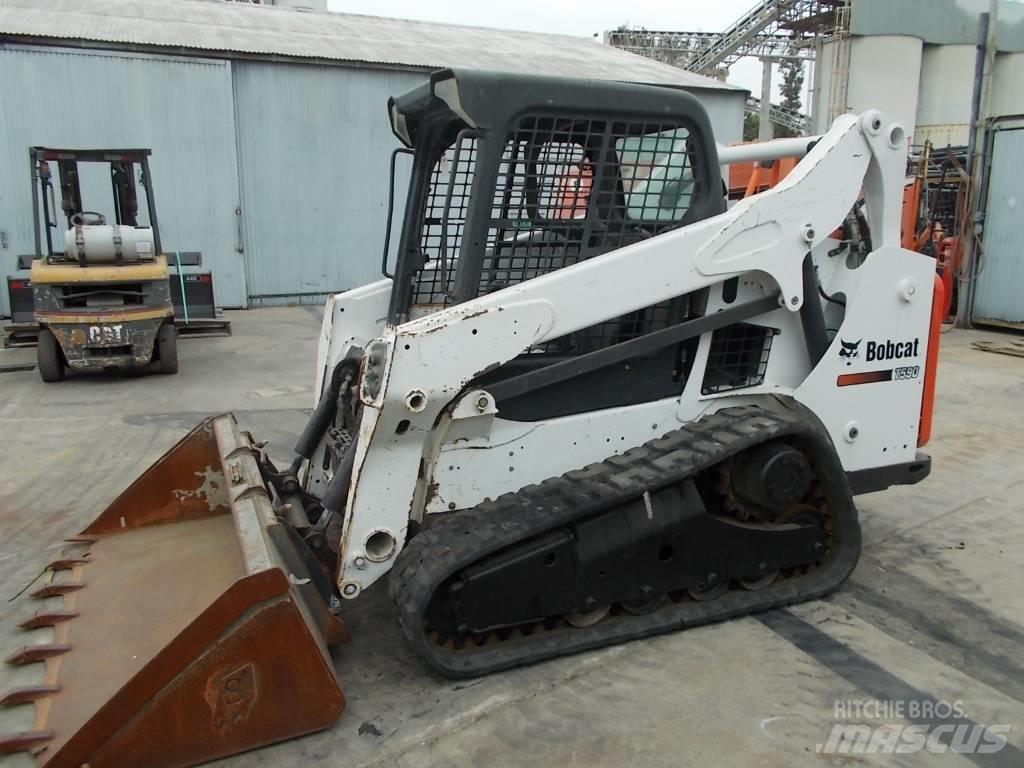 Bobcat T590 Liukuohjatut kuormaajat