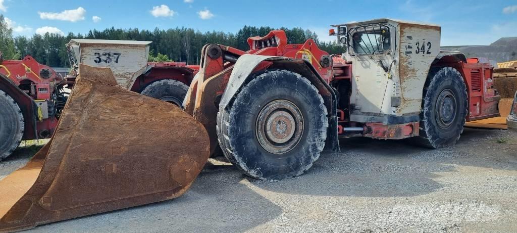 Sandvik LH 410 Maanalaiset lastauskoneet