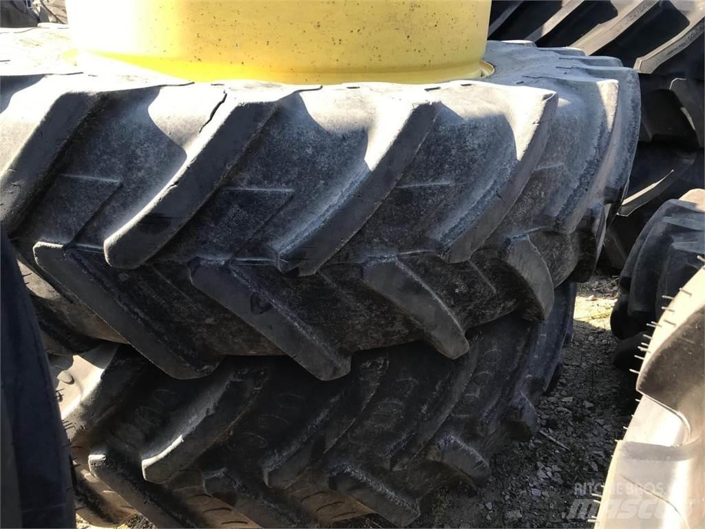 Michelin 520/85R46 Renkaat ja vanteet