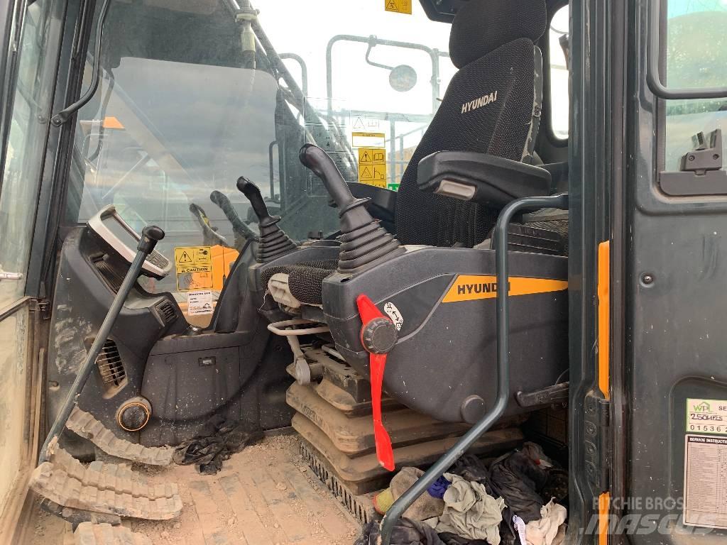 Hyundai HX220A L Telakaivukoneet