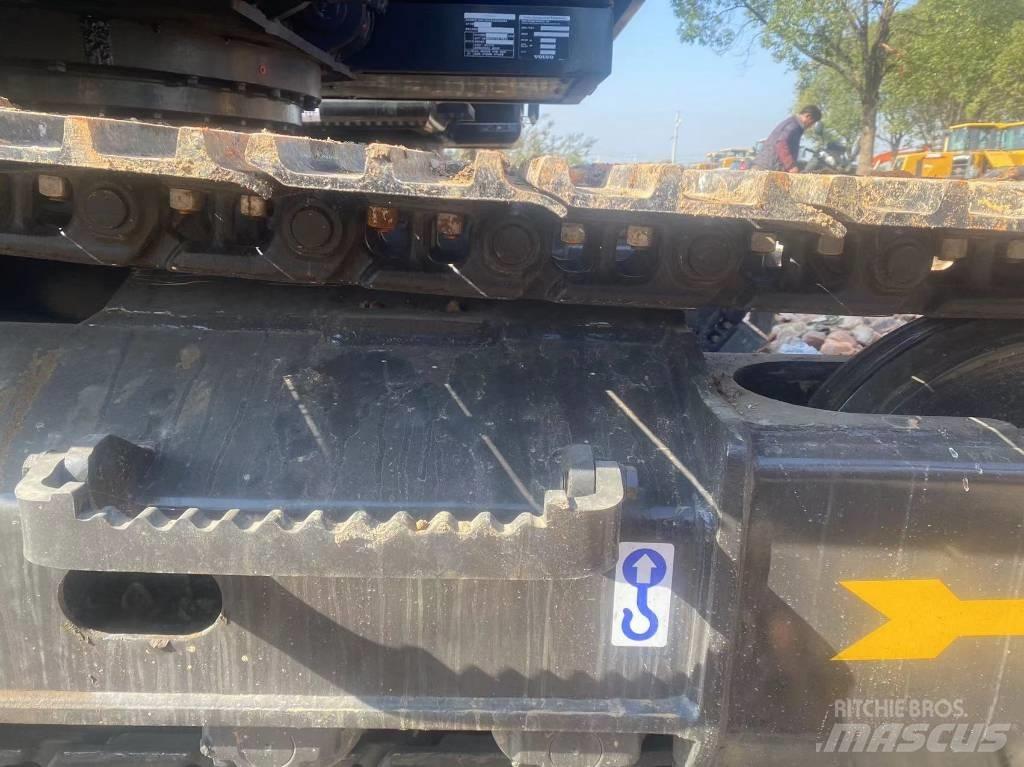 Volvo EC140DL Telakaivukoneet