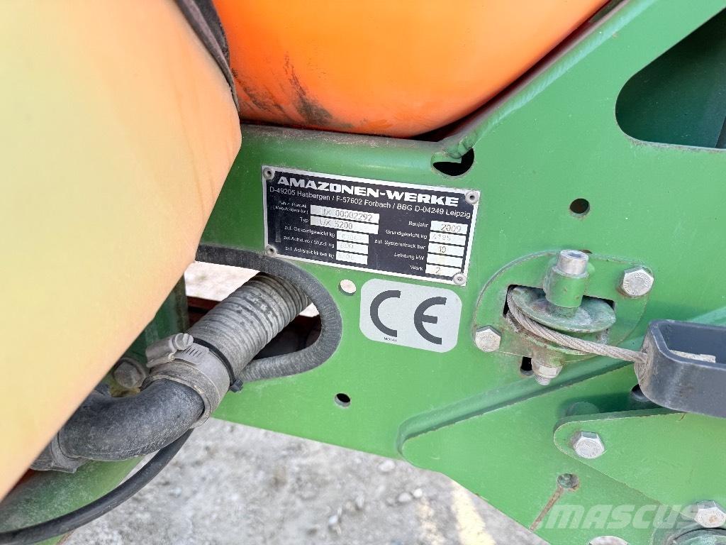 Amazone UX 5200 36m Hinattavat ruiskut