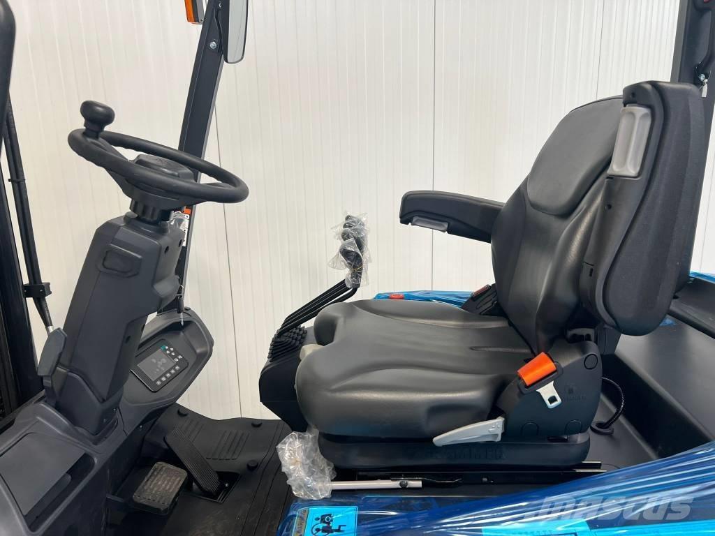 Bobcat B35NS Sähkötrukit