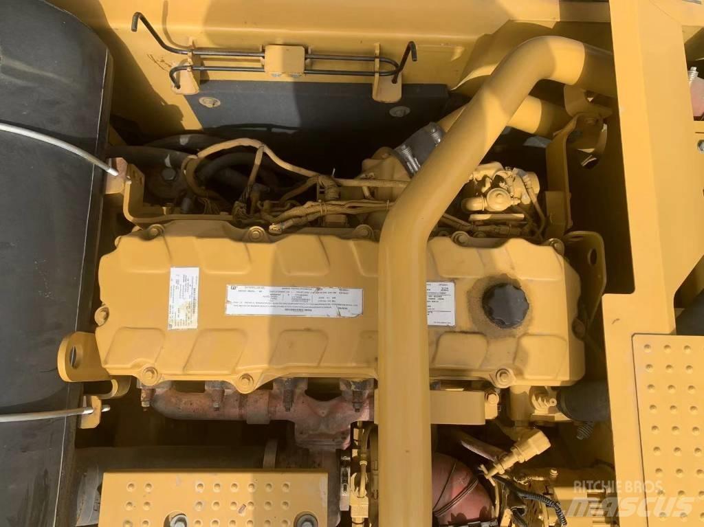 CAT 336 D L Pitkävartiset kaivinkoneet