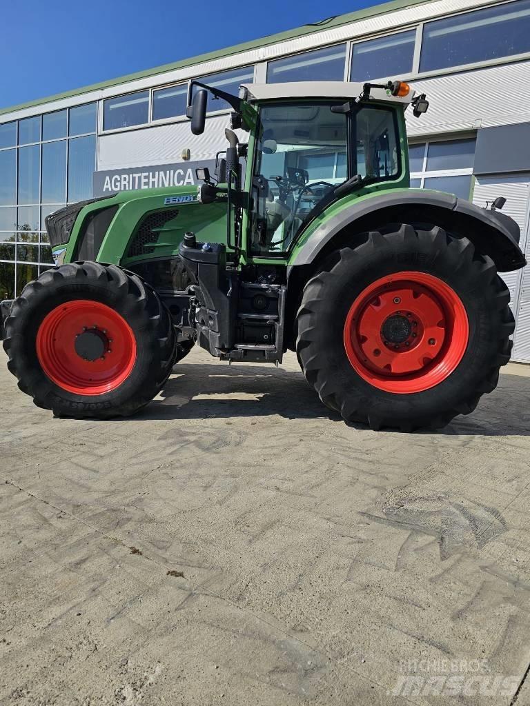 Fendt 828 Traktorit