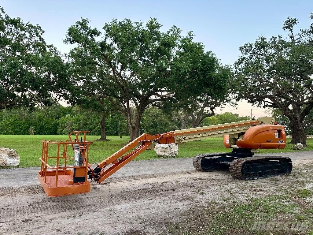 JLG 600 SJ C Teleskooppipuominostimet