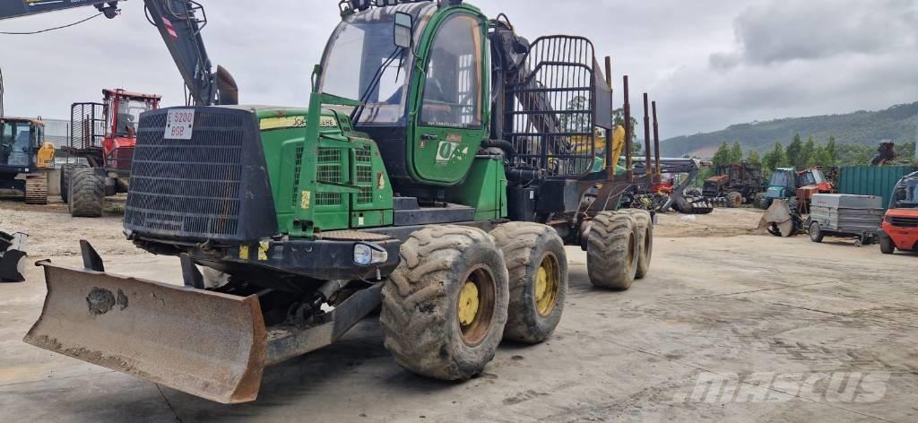 John Deere 1210 E Kuormatraktorit