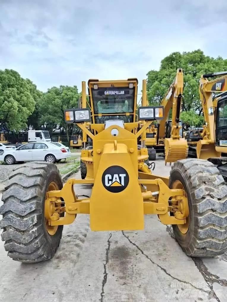 CAT 140H Tiehöylät