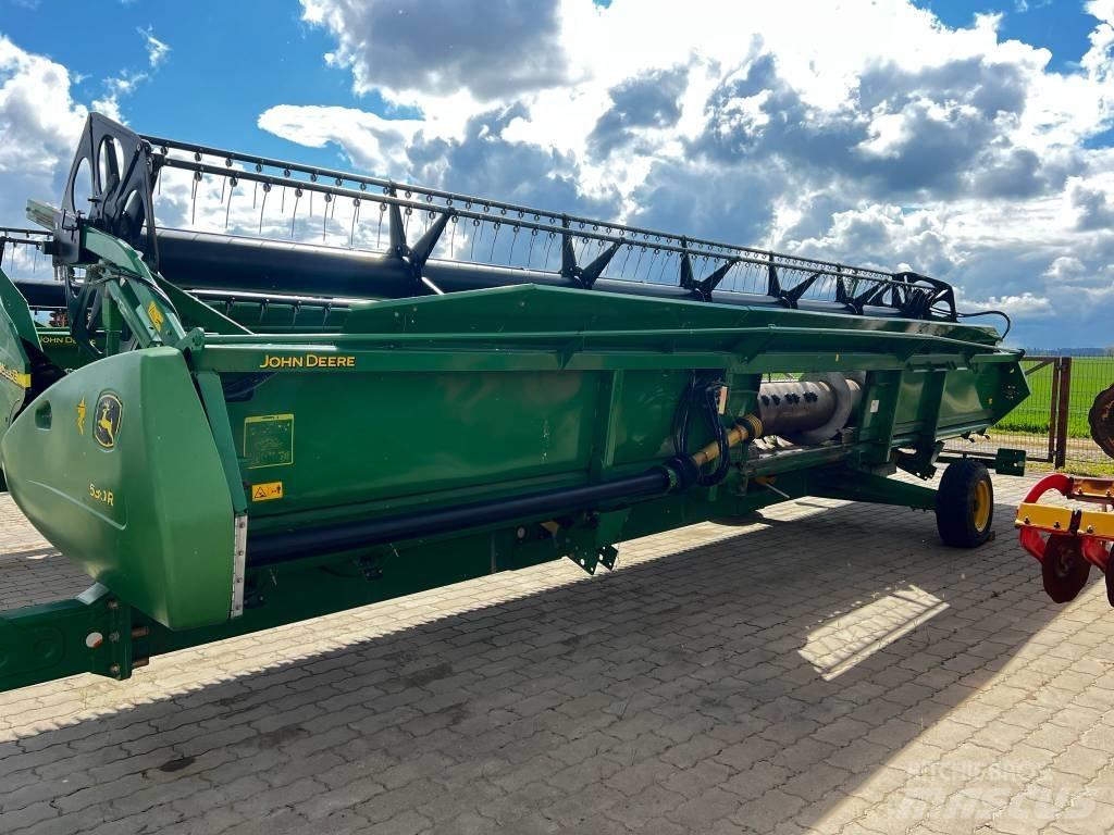 John Deere 630 R Leikkuupöydät