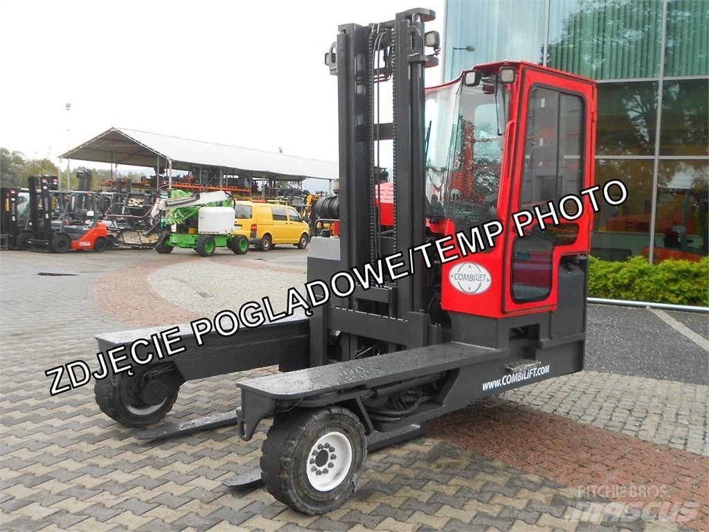 Combilift C5000XL Nelitietrukit