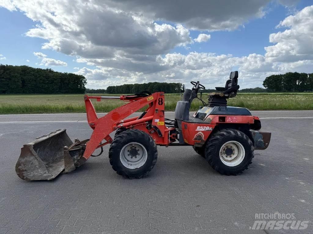 Kubota R520NH Pyöräkuormaajat