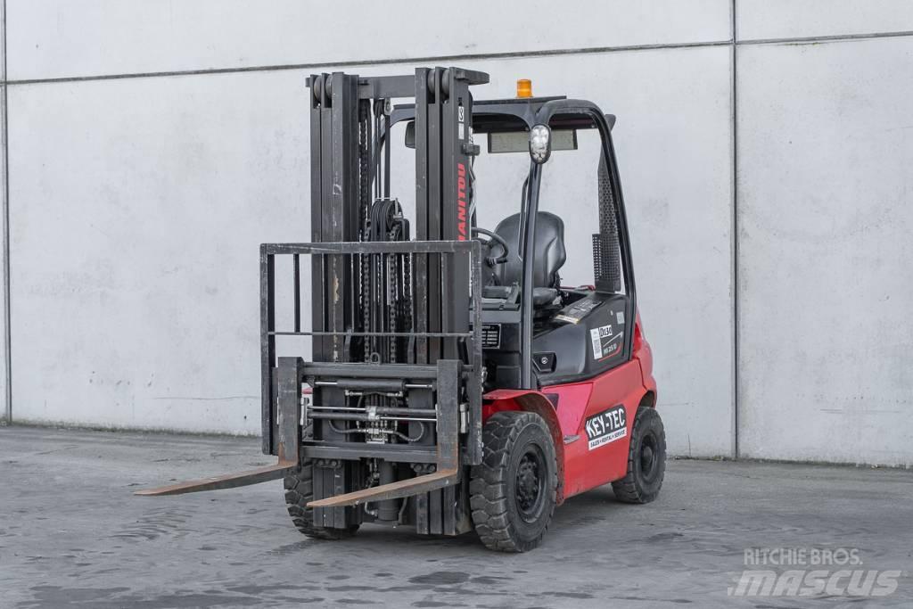 Manitou MI 25 D Dieseltrukit