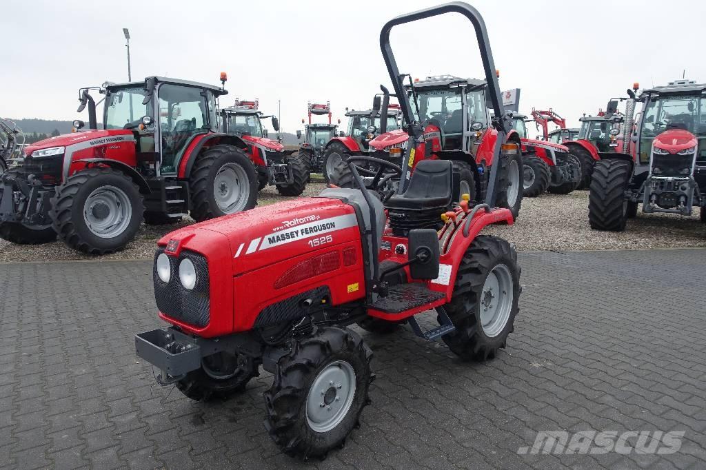 Massey Ferguson 1525 Traktorit
