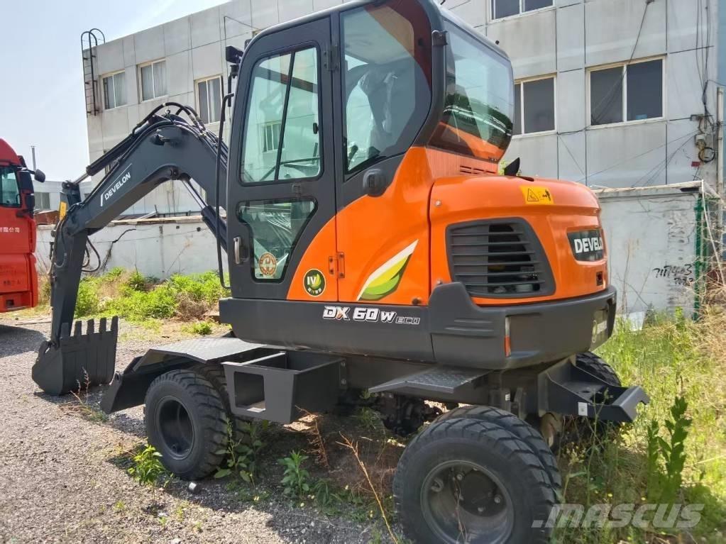 Develon DX60W ECO Pyöräkaivukoneet