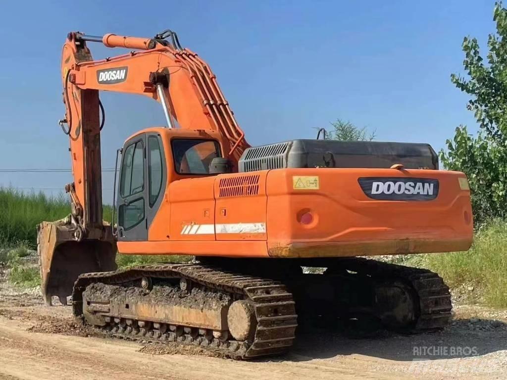 Doosan DX 420 Telakaivukoneet