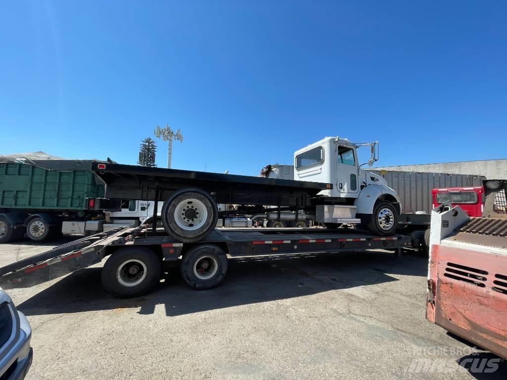 Peterbilt 337 Vetopöytäautot