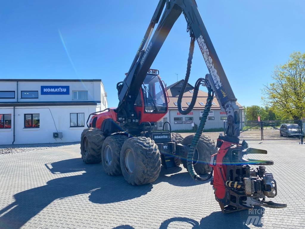 Komatsu 911 Harvesterit
