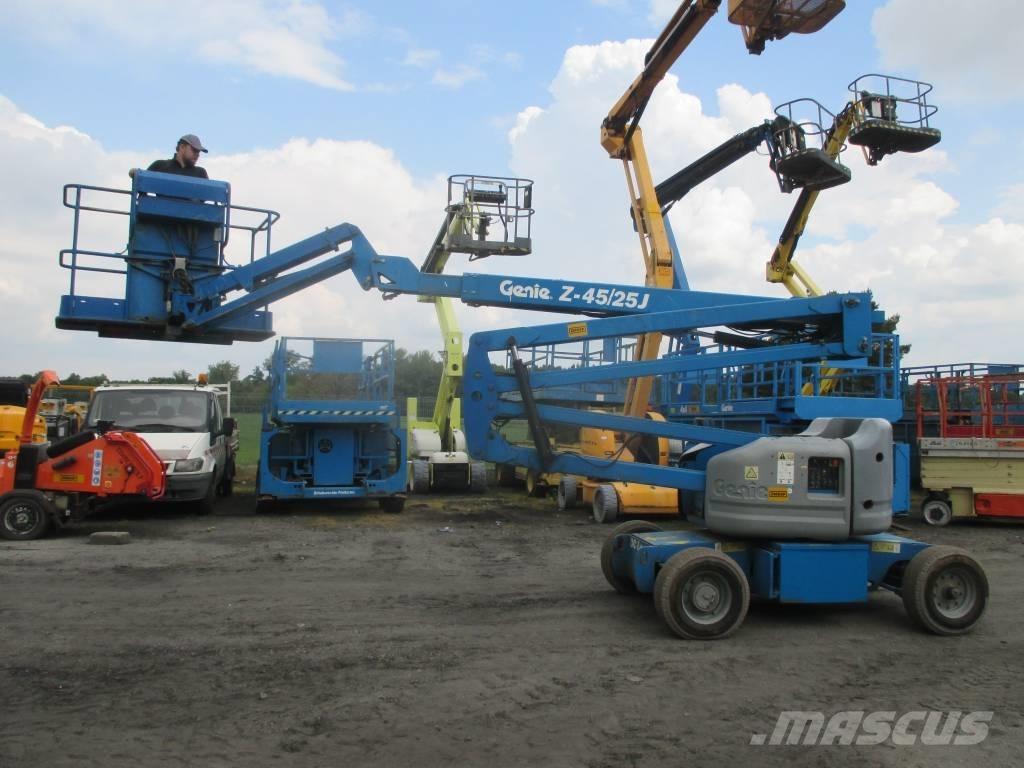 Genie Z 45/25 J DC Kuukulkijat