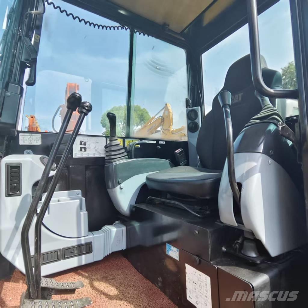 CAT 305.5 E Minikaivukoneet < 7t