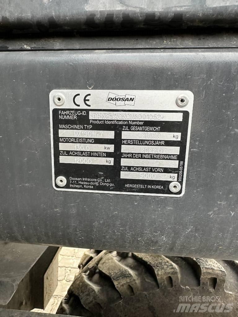 Doosan DX 190 W-7 Pyöräkaivukoneet