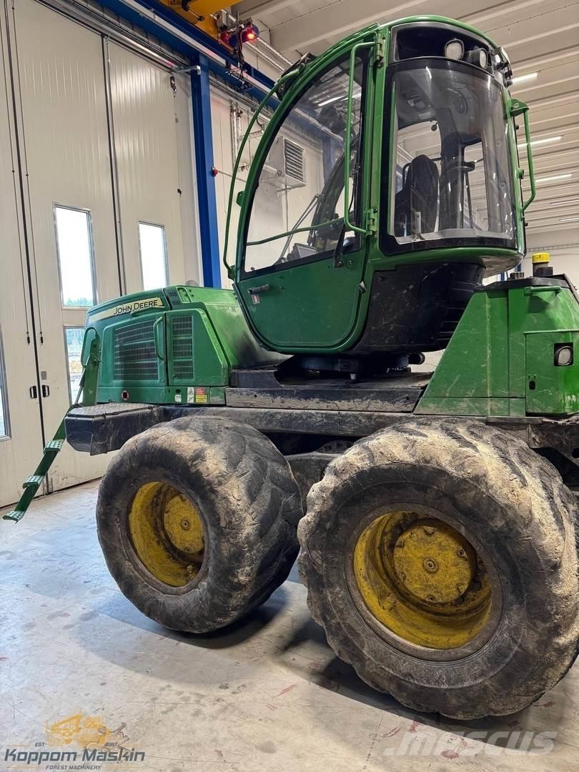 John Deere 1210E Kuormatraktorit