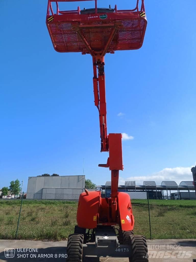 JLG 450 AJ II Kuukulkijat