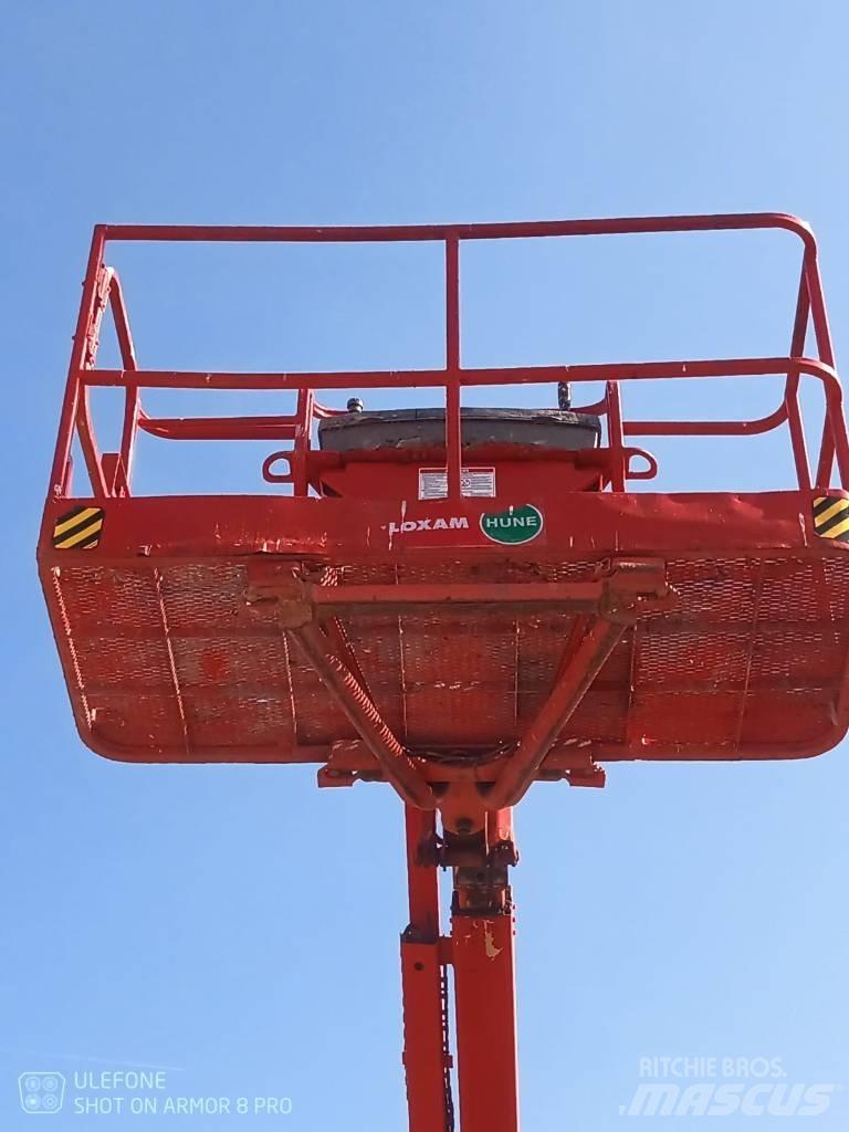 JLG 450 AJ II Kuukulkijat