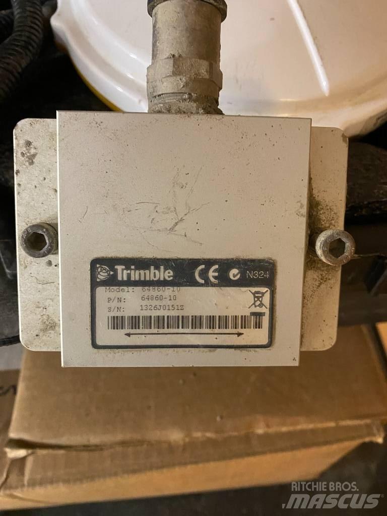 Trimble CB460 vals Instrumentit, mittaus- ja automaatiolaitteet