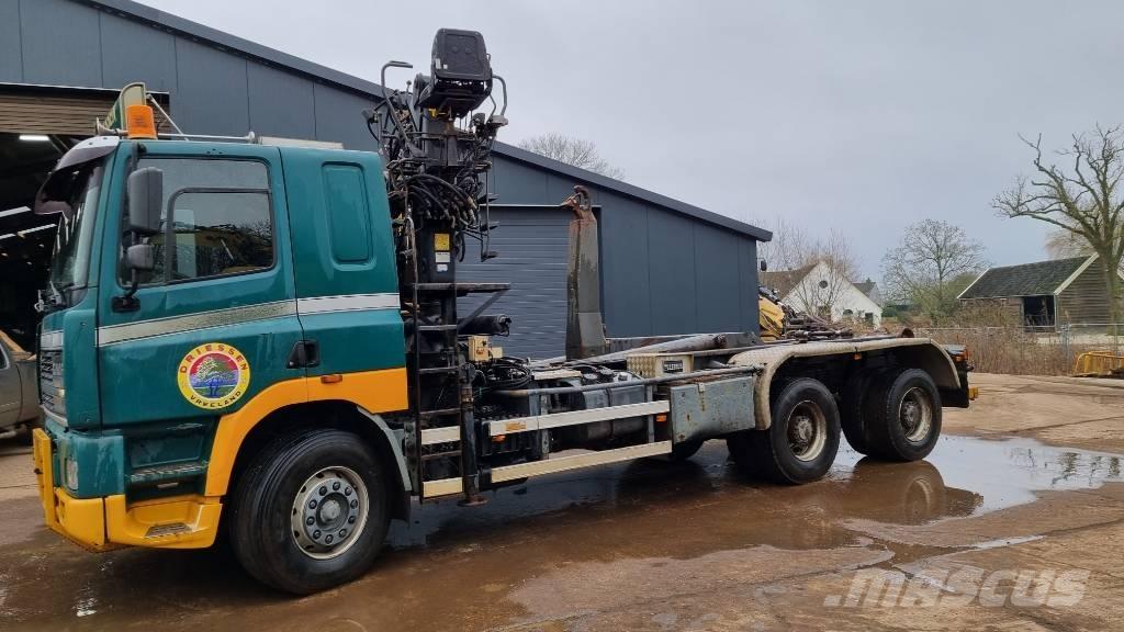 Ginaf M 3232-S Koukkulava kuorma-autot