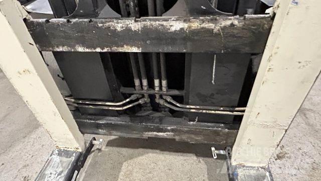 Yale GLP 55 MJ Nestekaasutrukit