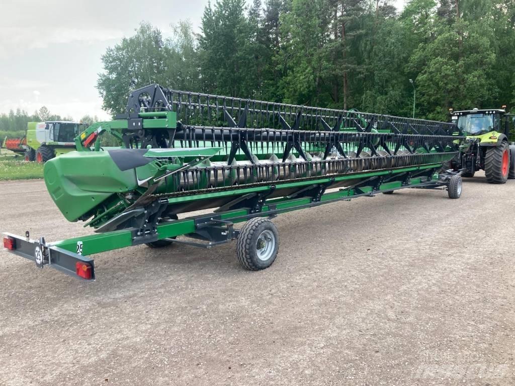 John Deere 640 X Leikkuupuimurit