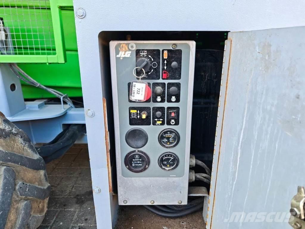 JLG 33 RTS Saksilavat