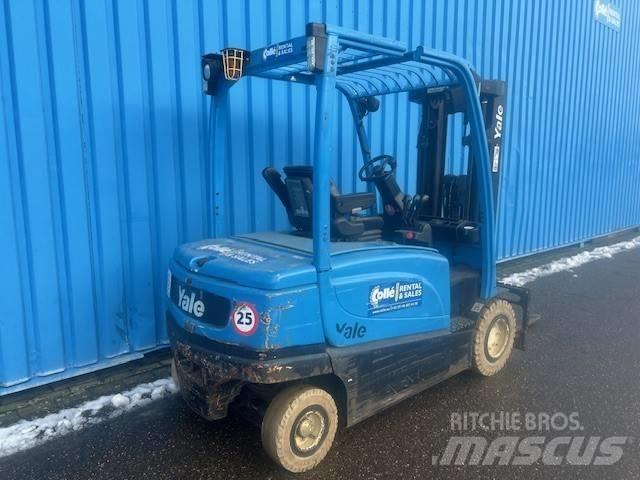 Yale ERP 35 Sähkötrukit