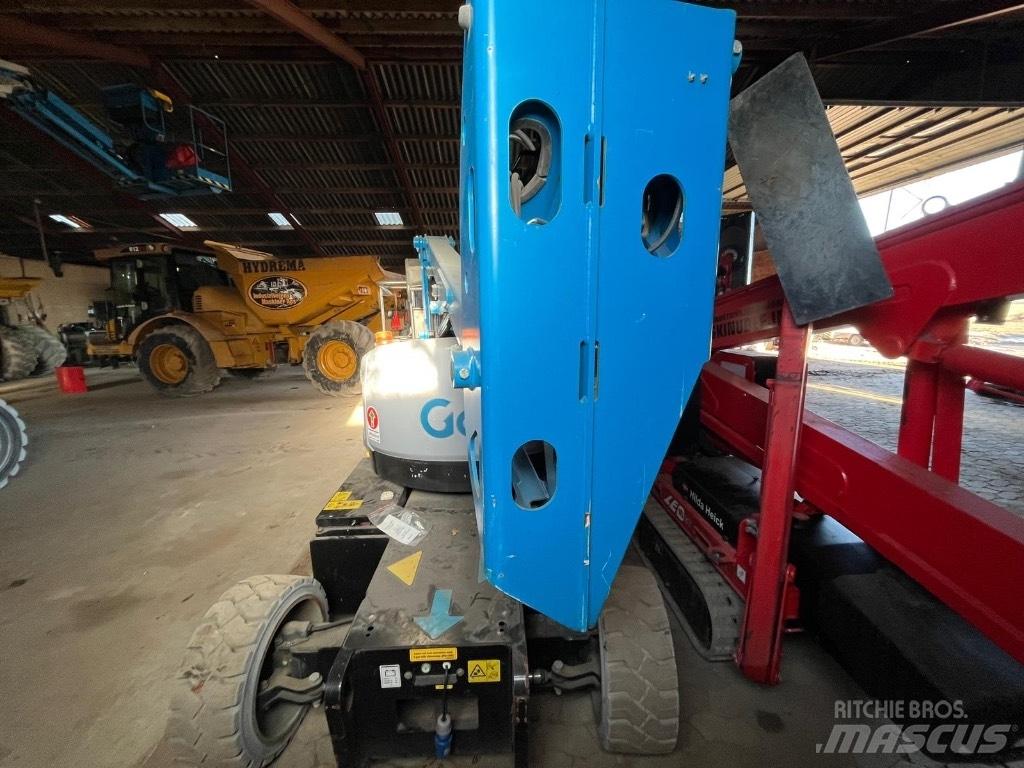 Genie Z 33/18 Kuukulkijat