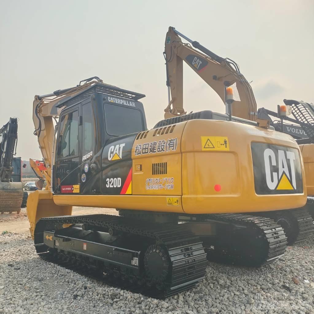 CAT 320 D Telakaivukoneet