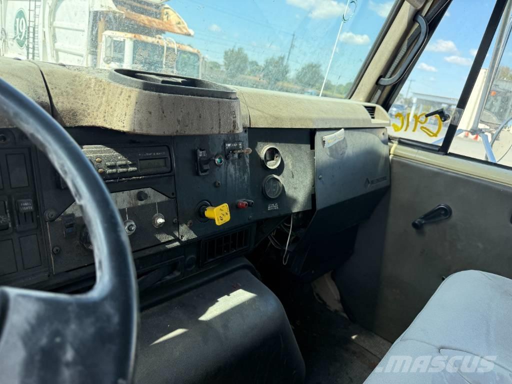 International 2574 Jäteautot