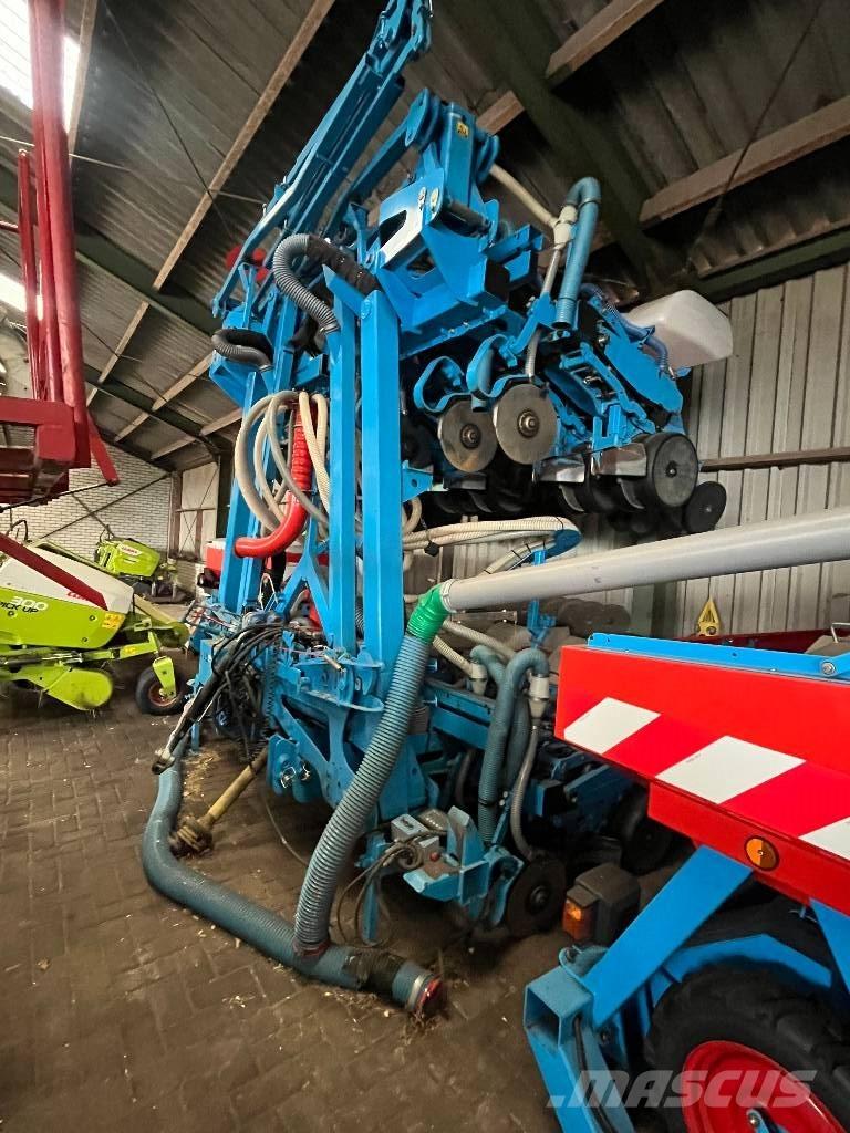 Monosem NG PLUS 12 Tarkkuuskylvökoneet