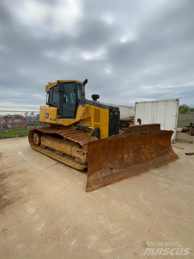 DEERE 750K Telaketjupuskutraktorit