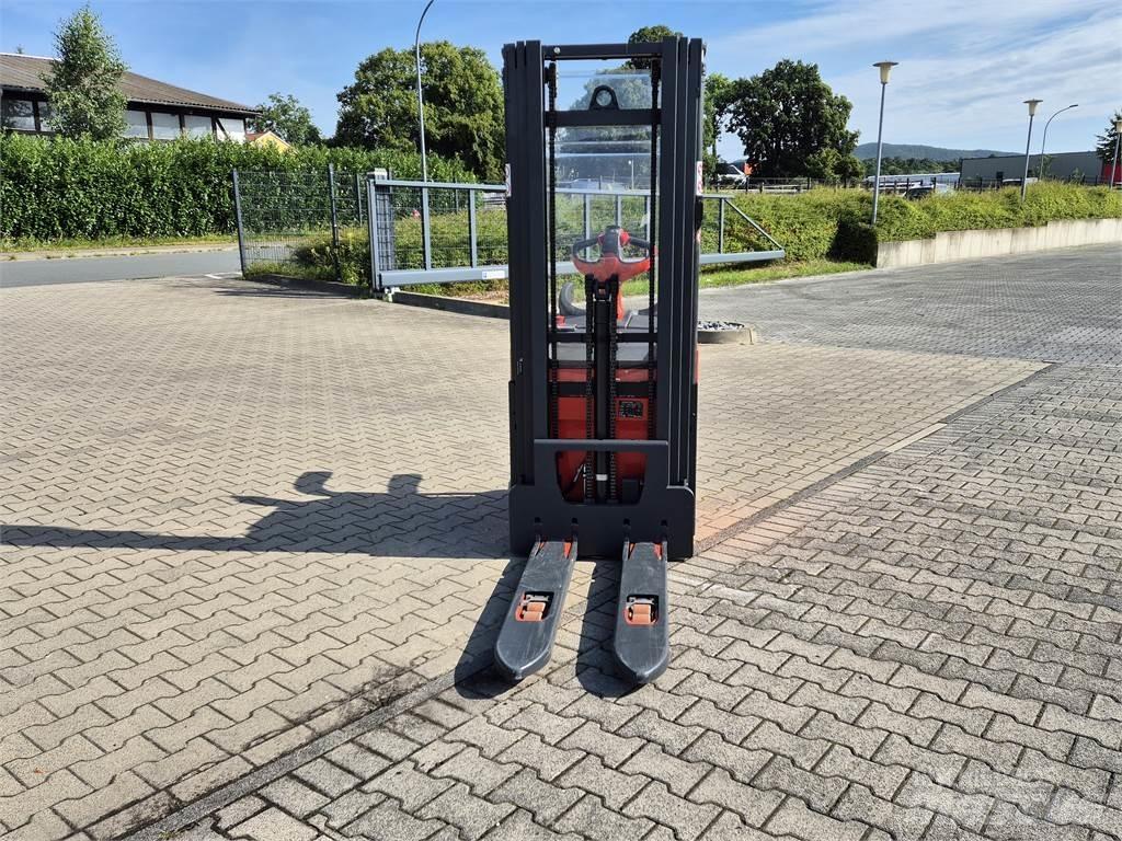 Linde L16APi Käyden ajettavat pinoamistrukit