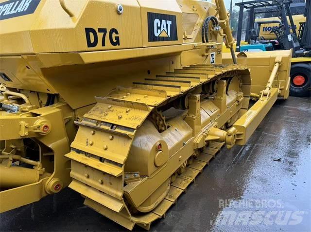 CAT D 7 G Telaketjupuskutraktorit