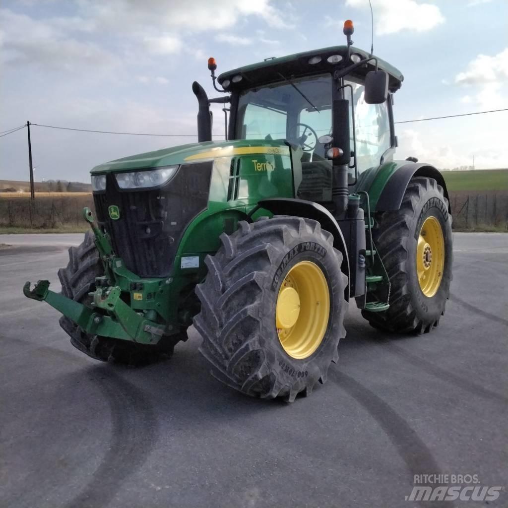 John Deere 7250 R Traktorit