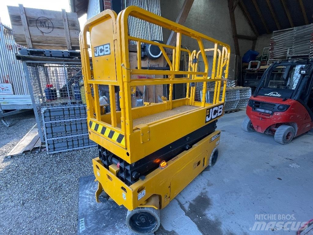 JCB S 2032 E Saksilavat