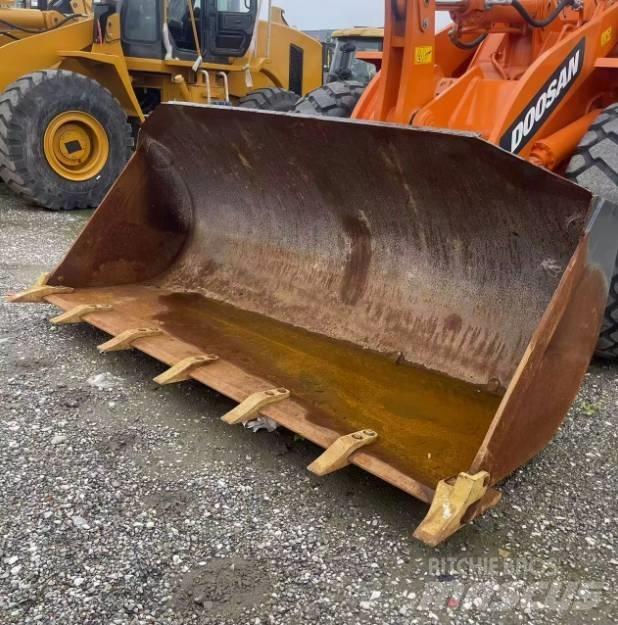 Doosan DL505 Pyöräkuormaajat