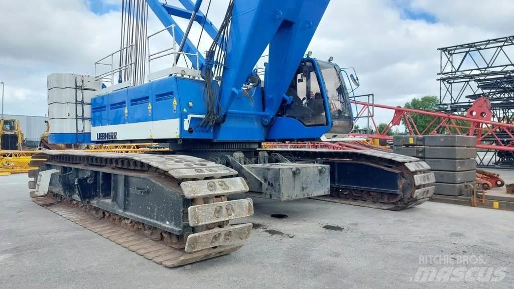 Liebherr LR 1160 Tela-alustaiset nosturit
