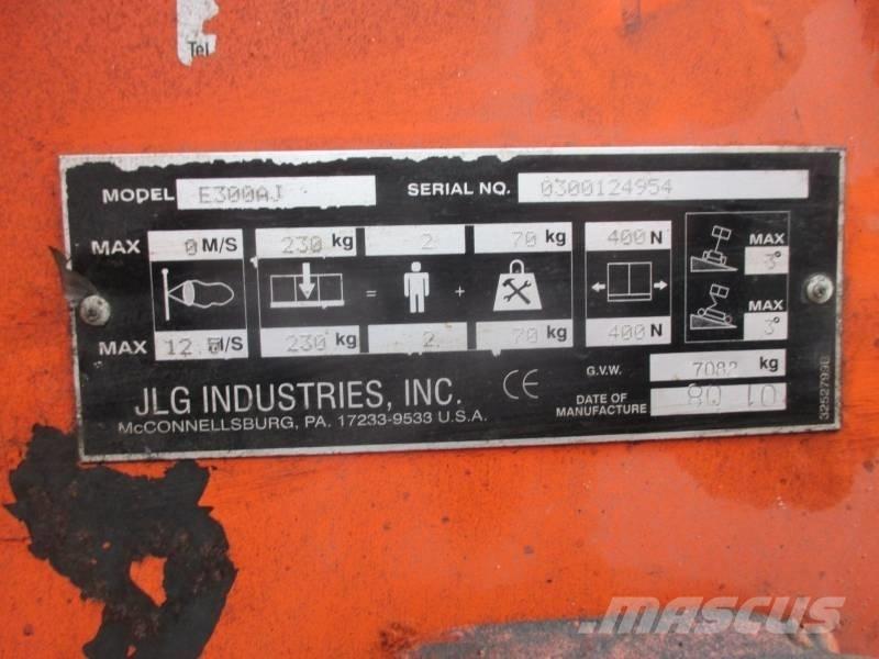JLG E 300 AJ Kuukulkijat