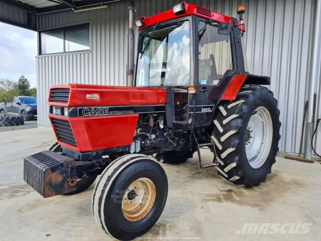 Case IH 856 XL Traktorit
