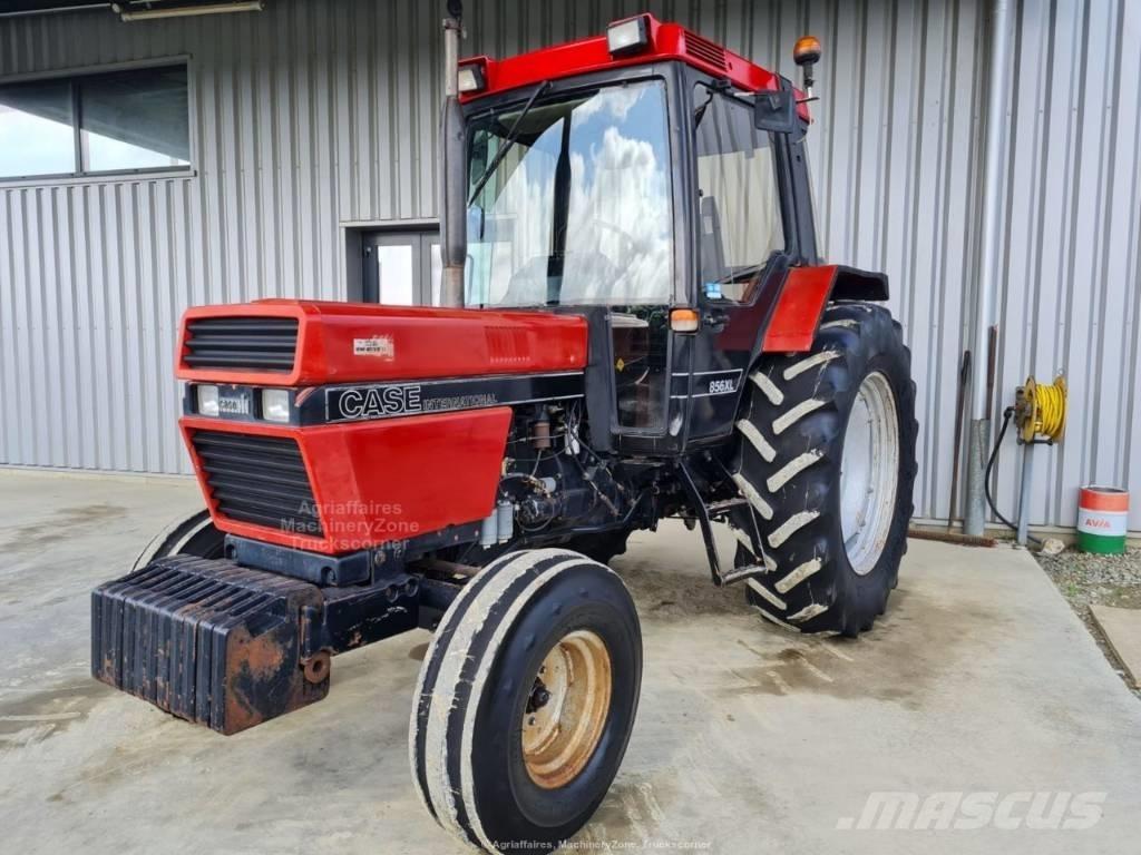 Case IH 856 XL Traktorit