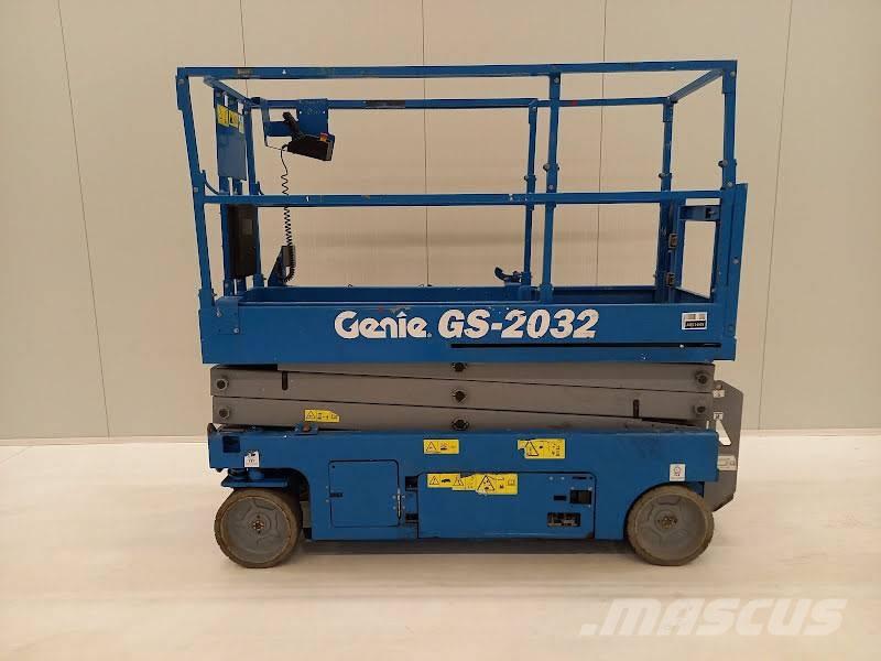 Genie GS 2032 Saksilavat