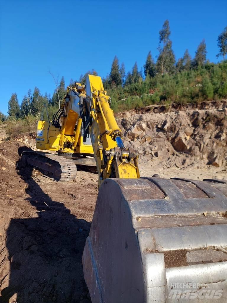 Komatsu PC 228 LC-3 Telakaivukoneet