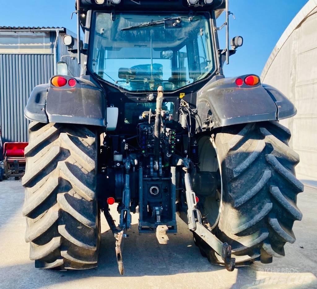 Valtra T 203 Traktorit